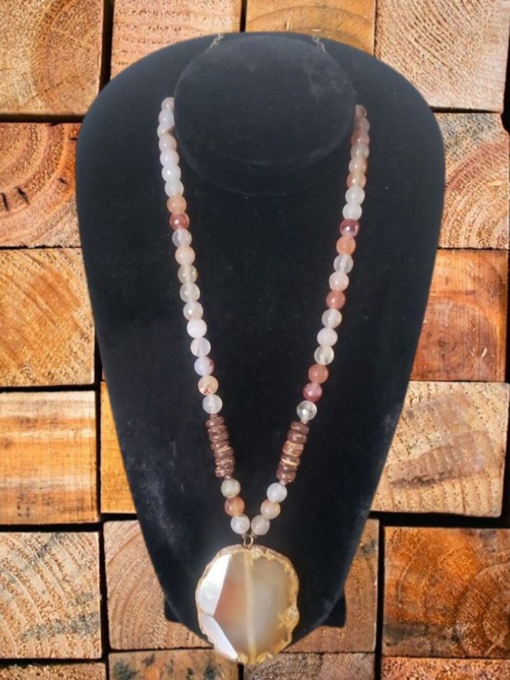 Statement Agate Pendant Necklace